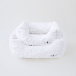 Bella Dog Bed (Color: Heaven, Size: Small)