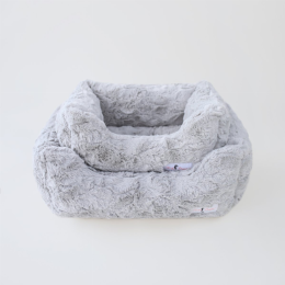 Bella Dog Bed (Color: Silver, Size: Small)